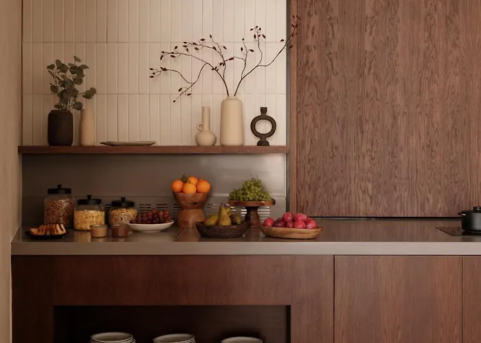 Hotel Enarma & Wellness Retreat Megalochori (Santorini)