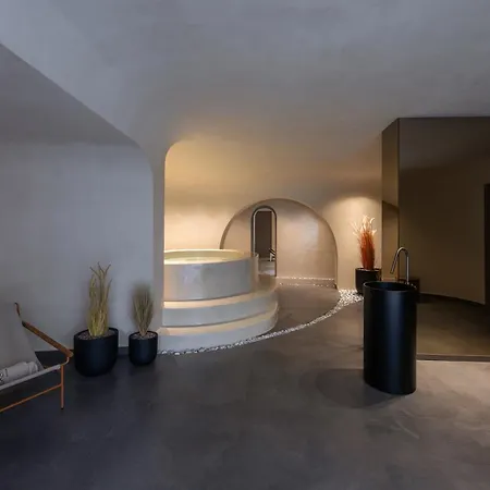 Hotel Enarma & Wellness Retreat Megalochori (Santorini)