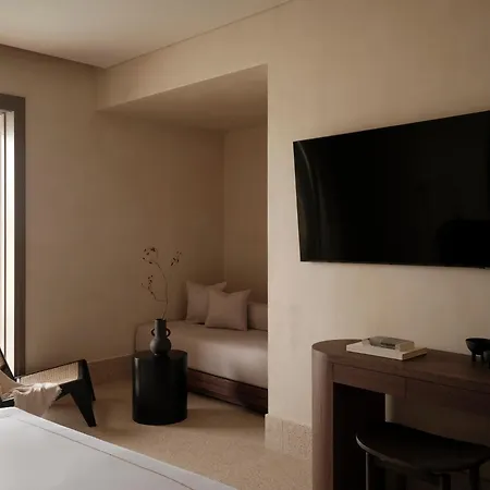Enarma & Wellness Retreat Hotel